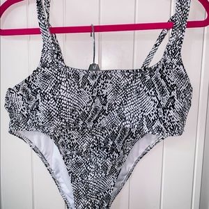 Snake skin bikini